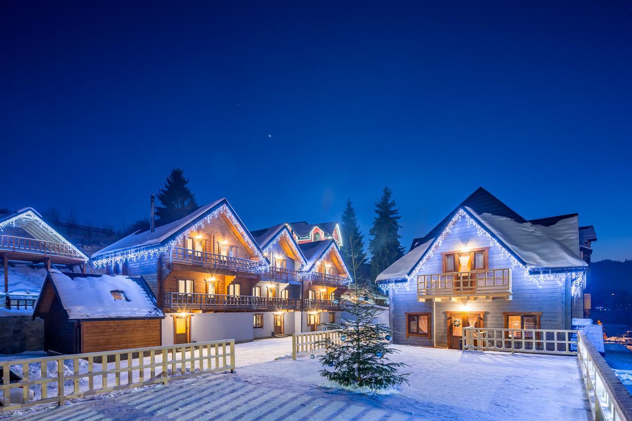 Family Hotel Kaskad Bukovel Exterior photo